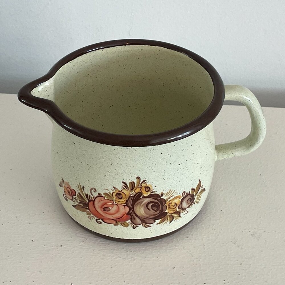 Vintage Riesswerke Enamelware
